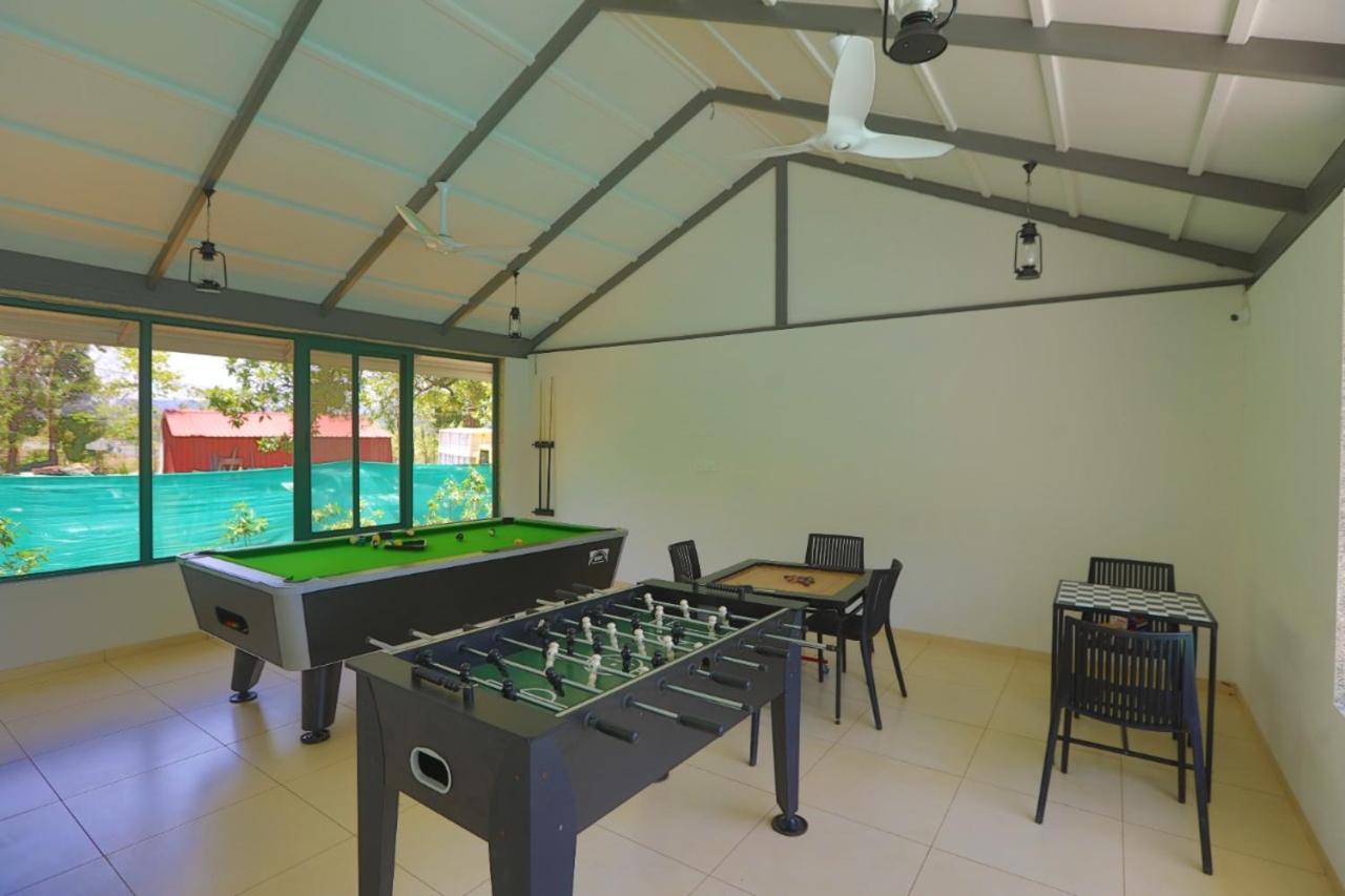 White Feather Resort Kauncha Silvassa Ngoại thất bức ảnh